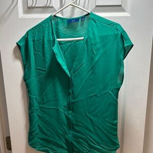 Apt. 9 Green Button Down Cap Sleeve Top